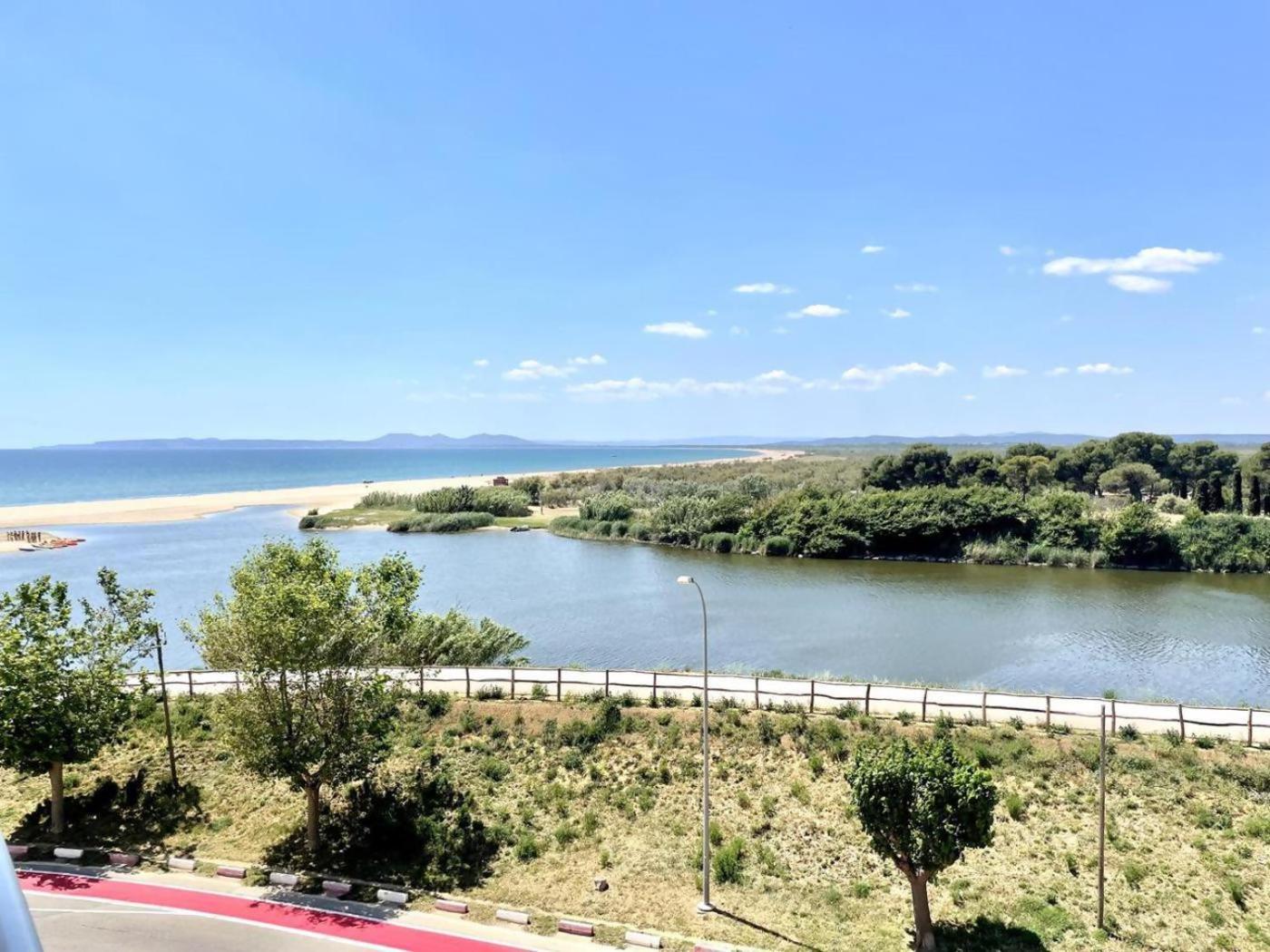 33Apartamento Soleado De Dos Habitaciones Empuriabrava Exterior foto